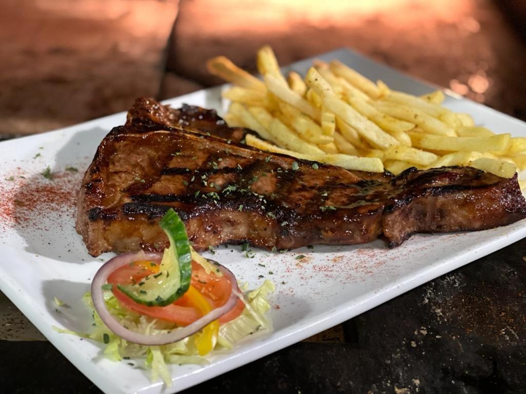 Waterside Lodge CC Piet Retief Eksteriør billede