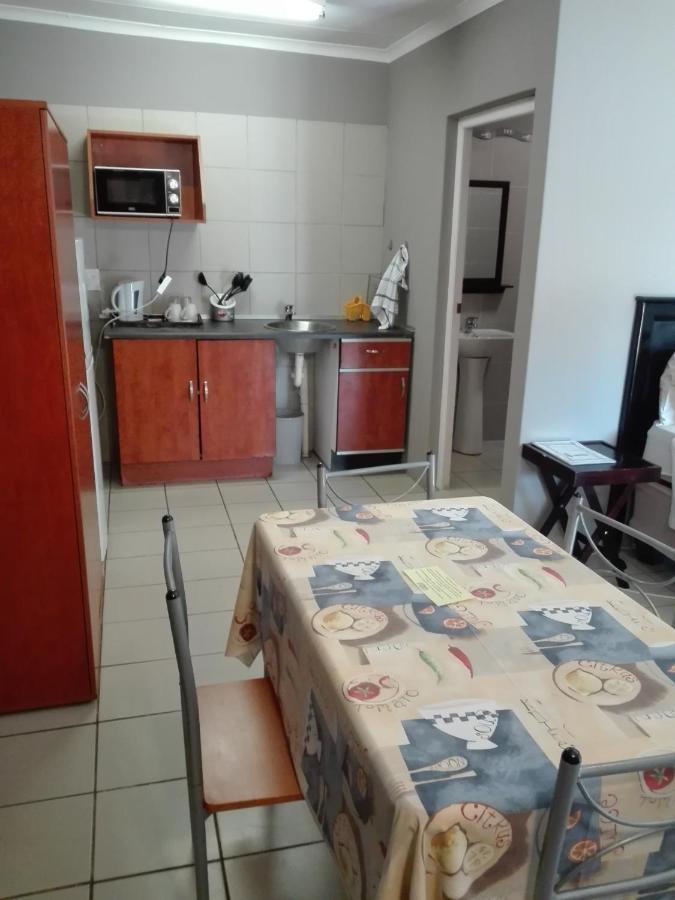 Waterside Lodge CC Piet Retief Eksteriør billede